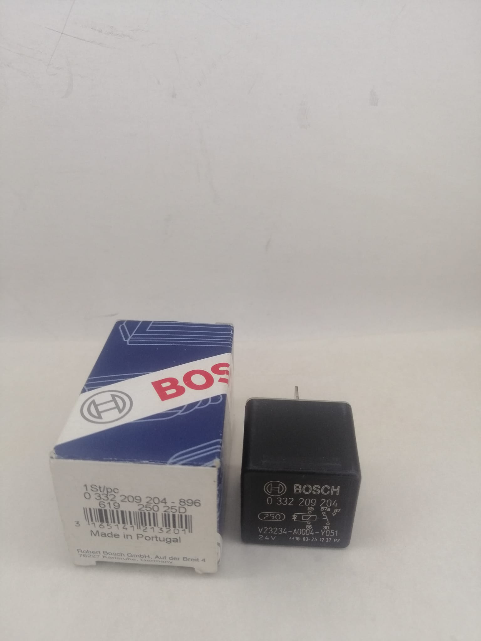Mini Relay